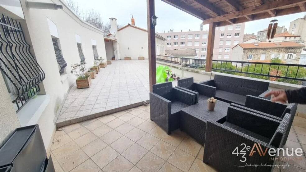12 Rue René Lesage, Saint-Étienne à vendre - Photo de l’immeuble – Image 2 sur 19