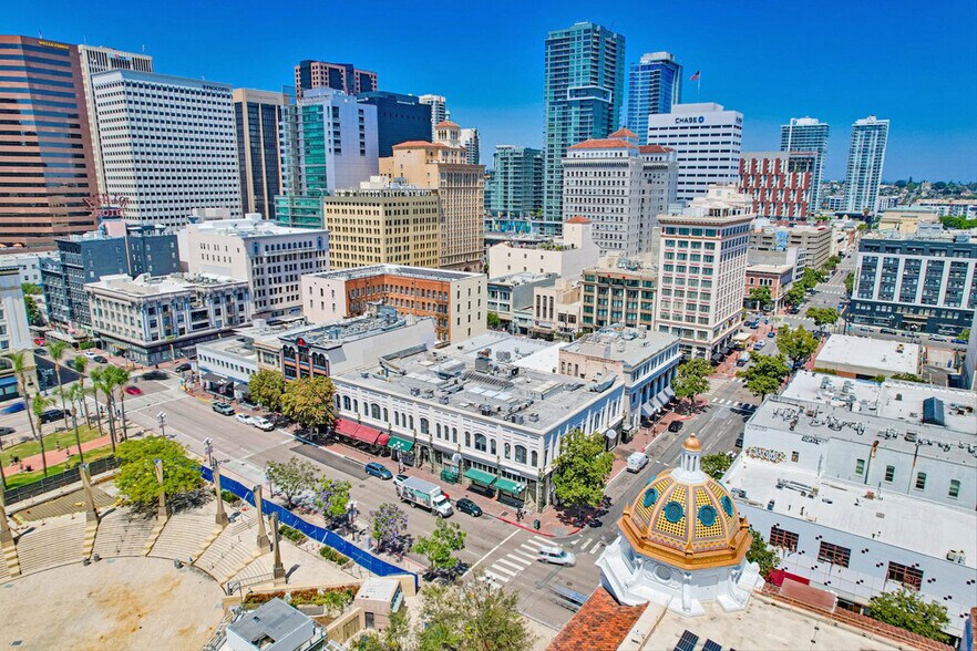 901-933 4th Ave, San Diego, CA à louer - Photo de l’immeuble – Image 2 sur 20