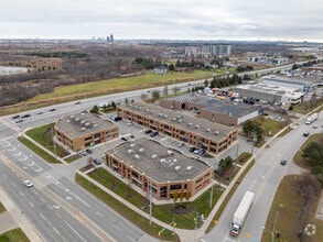 15 Sun Pac Blvd, Brampton, ON - VUE AÉRIENNE  vue de carte