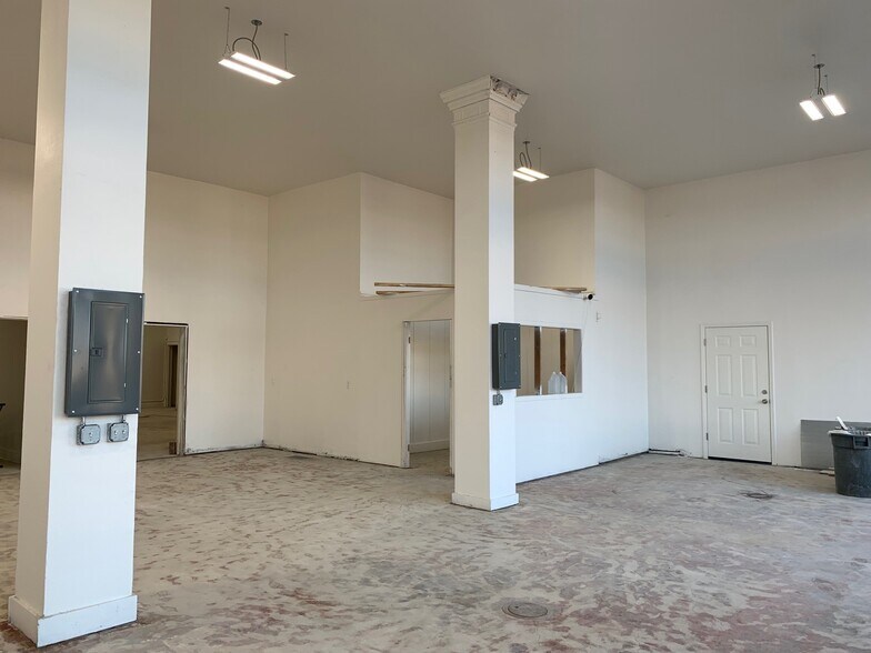 945 N El Dorado St, Stockton, CA à louer - Photo intérieure – Image 3 sur 8