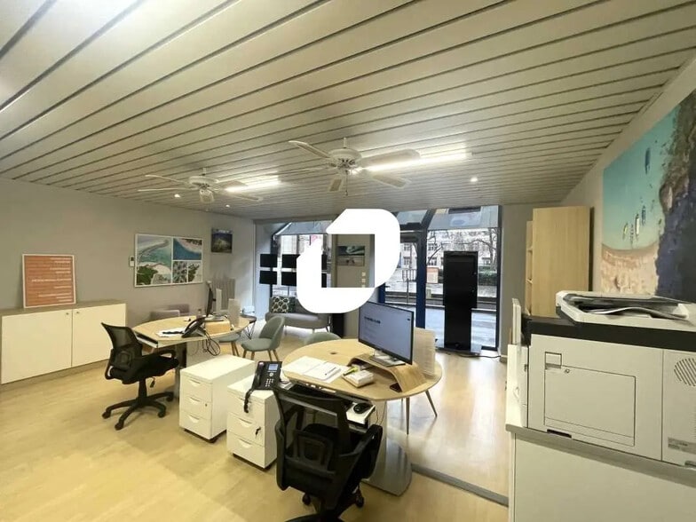 Bureau dans Lyon à louer - Photo de l’immeuble – Image 3 sur 7