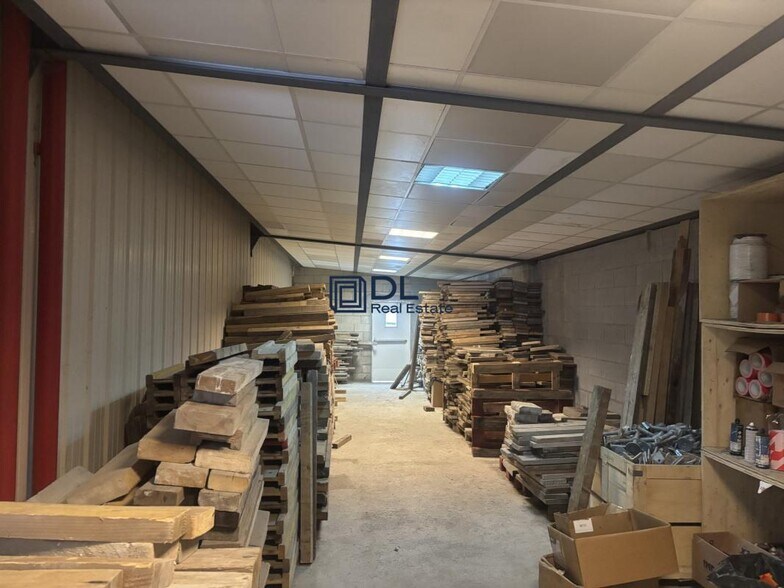 Industriel/Logistique dans Brie-Comte-Robert à vendre - Photo intérieure – Image 2 sur 7