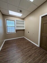 2850 Ashley Phosphate Rd, North Charleston, SC à louer Photo intérieure– Image 1 sur 1