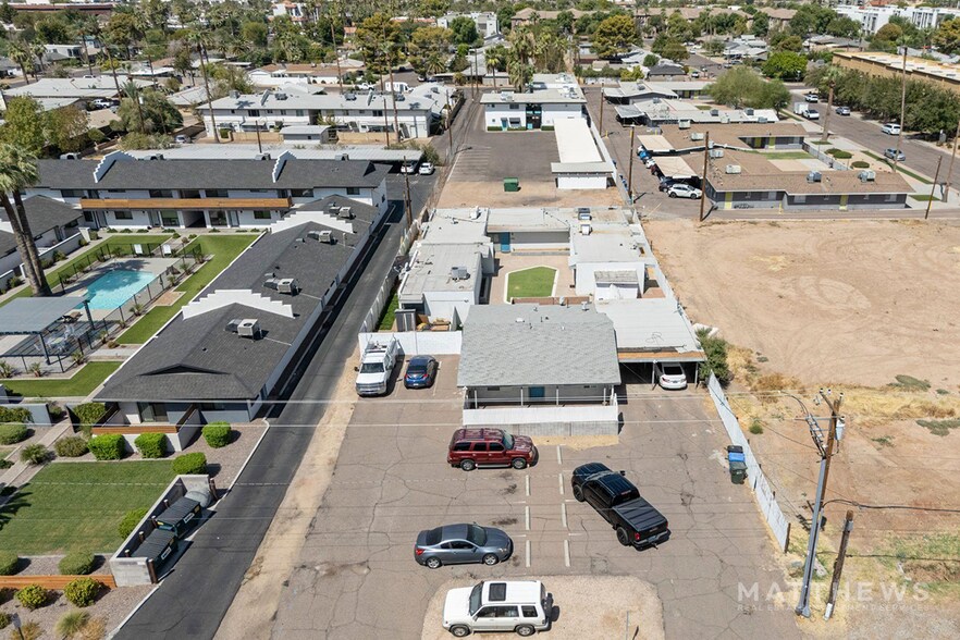 4332 N 27th St, Phoenix, AZ à vendre - Photo de l’immeuble – Image 1 sur 2
