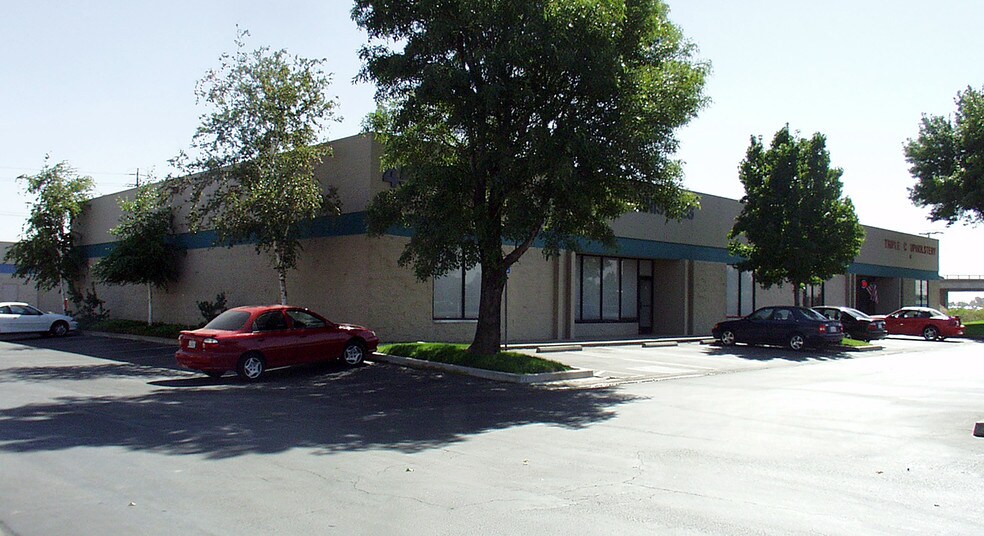 45 Quinta Ct, Sacramento, CA à vendre - Photo de l’immeuble – Image 1 sur 2