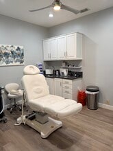 49-57 Pier Ave, Hermosa Beach, CA à louer Photo intérieure– Image 2 sur 7