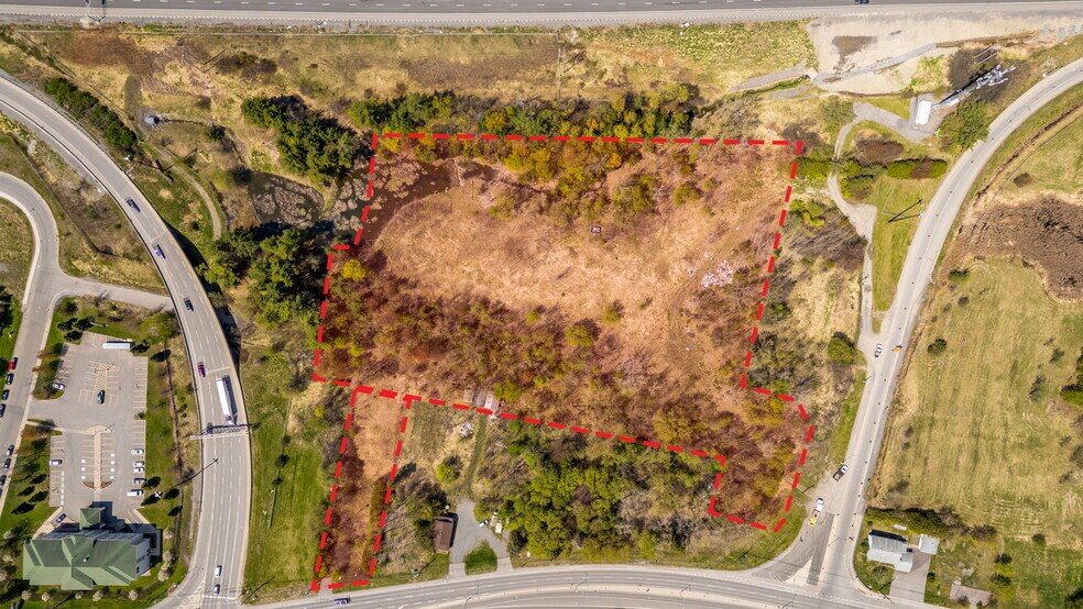 3393 & 3449 St Joseph Boulevard portefeuille de 2 biens à vendre sur LoopNet.fr - Photo de l’immeuble – Image 2 sur 7