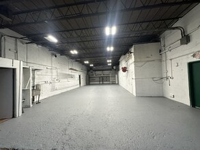 54 Union Ave, Ronkonkoma, NY à louer Photo intérieure– Image 2 sur 6