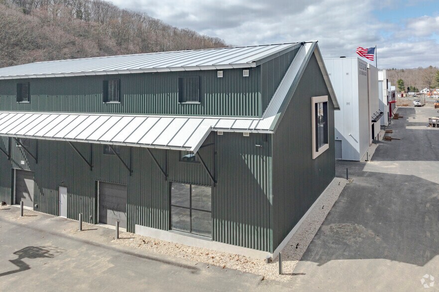 241 Ethan Allen Hwy, Ridgefield, CT à louer - Photo de l’immeuble – Image 2 sur 11