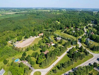 Plus de détails pour 53 Snow Ridge Crt, Oshawa, ON - Terrain à vendre