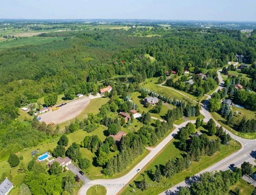 53 Snow Ridge Crt, Oshawa, ON à vendre Photo principale– Image 1 sur 2