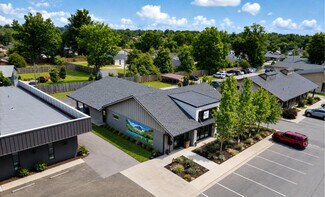 Plus de détails pour 1129 NW J St, Bentonville, AR - Bureau à vendre