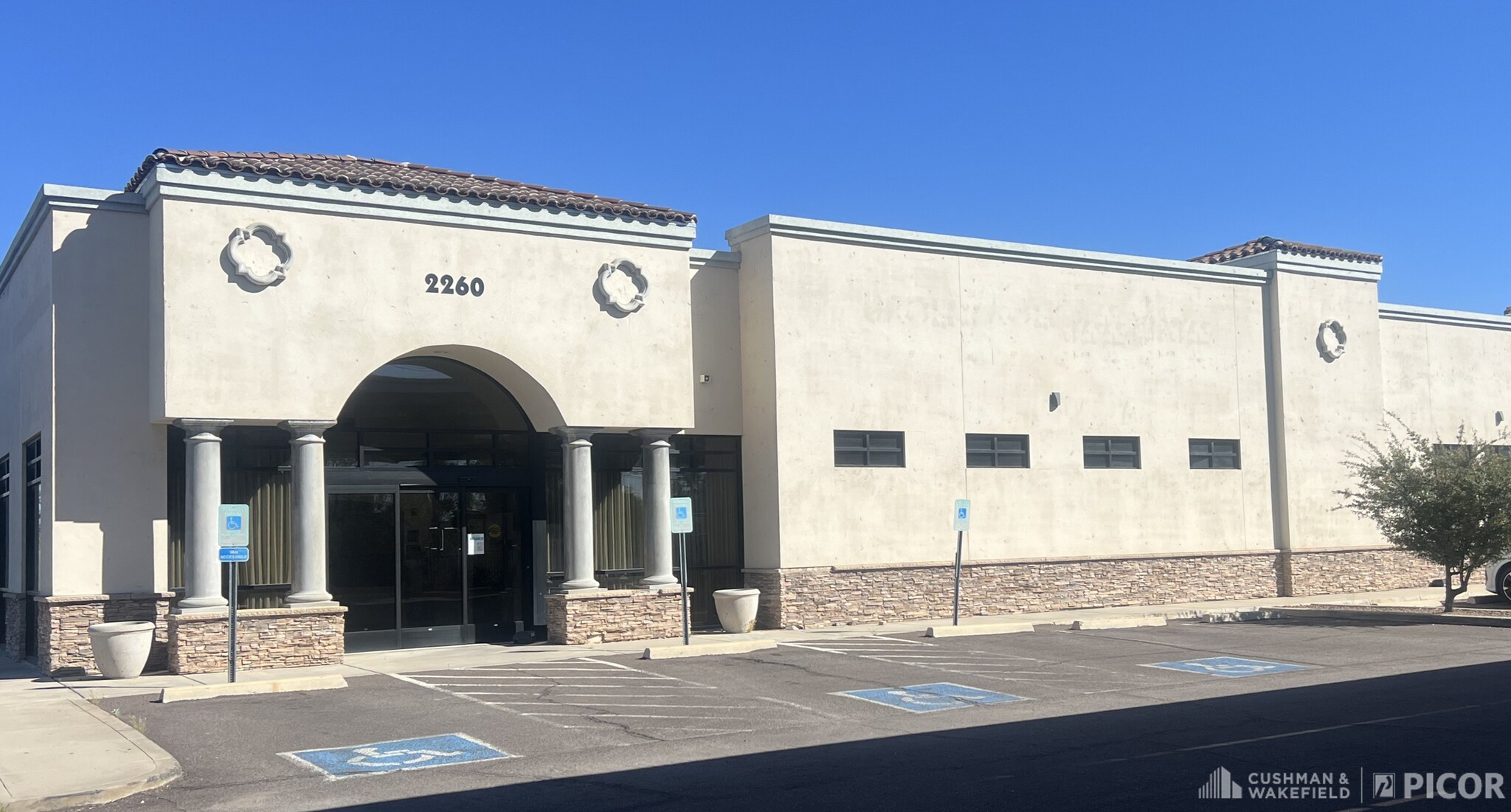 2260 W Orange Grove Rd, Tucson, AZ à louer Photo intérieure– Image 1 sur 7