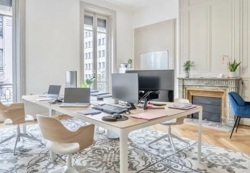 Bureau dans Paris à louer - Photo de l’immeuble – Image 1 sur 4