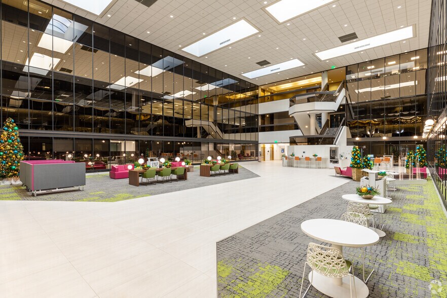 9110 E Nichols Ave, Centennial, CO à louer - Hall d’entrée – Image 3 sur 47