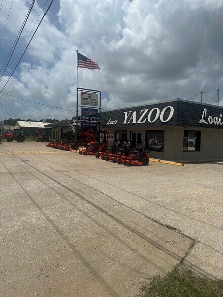 5700 College St, Beaumont, TX à louer - Photo de l’immeuble – Image 3 sur 9