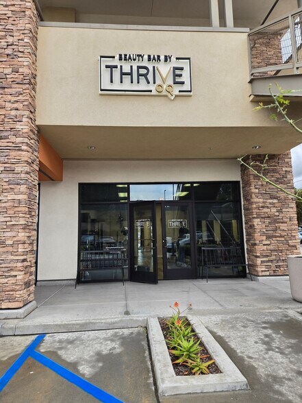 8840 N Magnolia St, Santee, CA à louer - Photo de l’immeuble – Image 2 sur 12