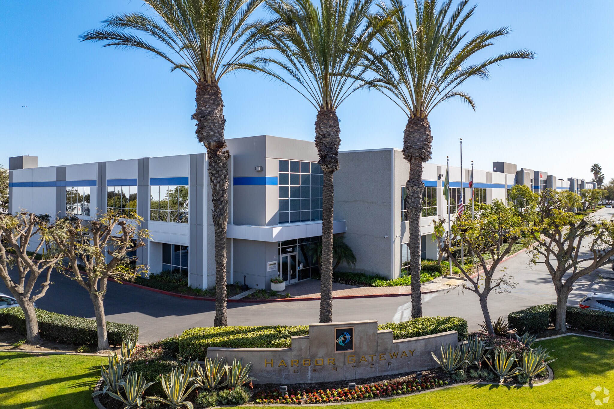 20100-20200 S Western Ave, Torrance, CA à louer Photo principale– Image 1 sur 22
