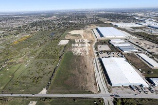 Plus de détails pour 9500 Hemphill St, Fort Worth, TX - Industriel/Logistique à louer