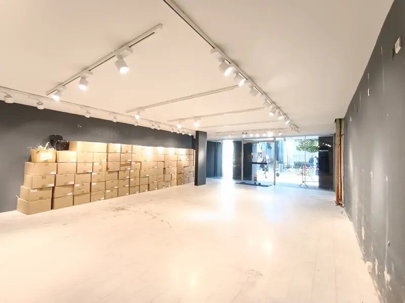 Local commercial dans SAINT-PIERRE-D'OLERON à louer Photo intérieure– Image 1 sur 12