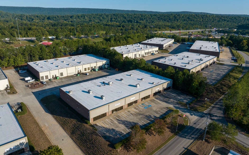 300-308 Cahaba Valley Cir, Pelham, AL à louer - Aérien – Image 3 sur 3