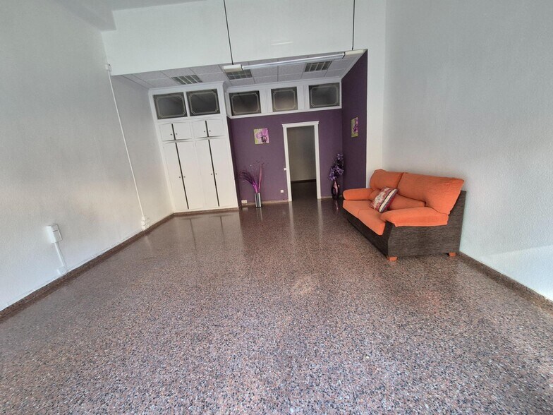 Local commercial dans Elda, Alicante à vendre - Photo intérieure – Image 1 sur 13