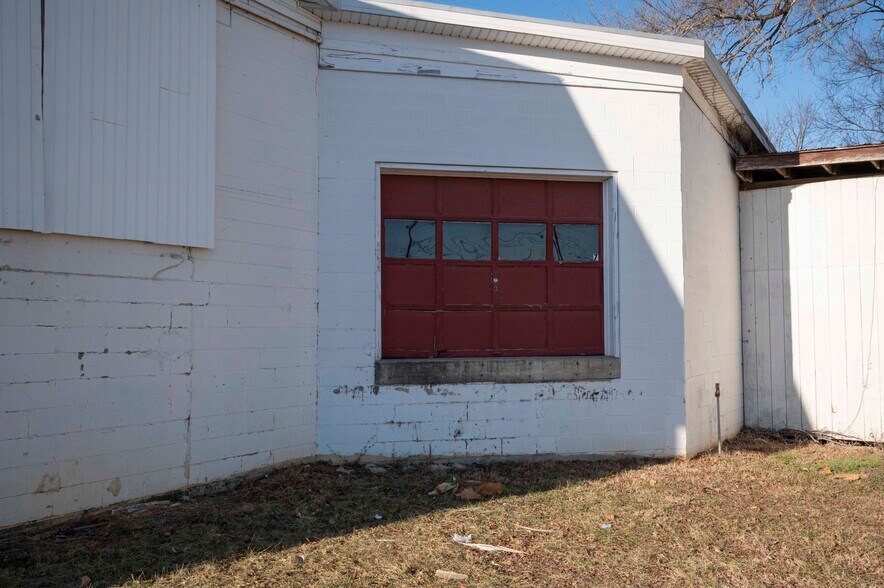 659 N Main St, Woodstock, VA à vendre - Photo de l’immeuble – Image 3 sur 20