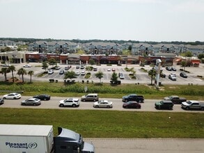 8703 Highway 17 Byp S, Surfside Beach, SC à louer Photo intérieure– Image 1 sur 21