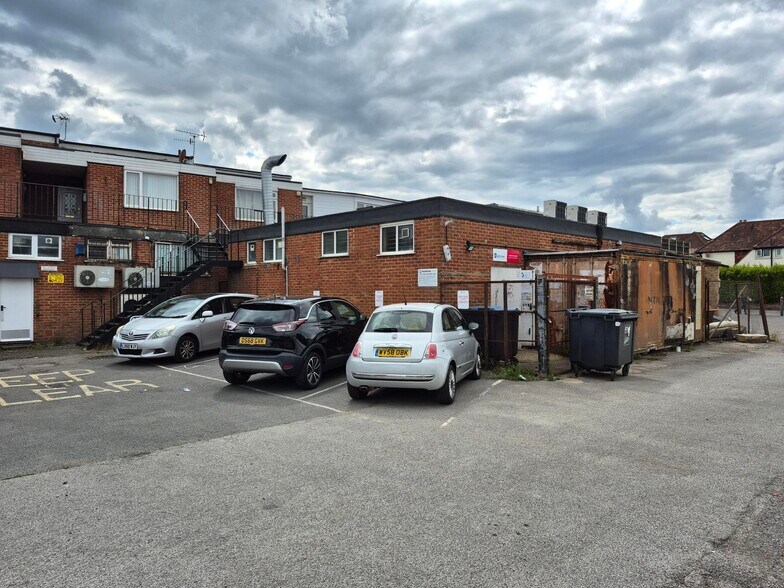 296 Wallisdown Rd, Bournemouth à vendre - Photo de l’immeuble – Image 2 sur 8