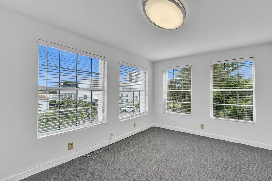 1215 SE 2nd Ave, Fort Lauderdale, FL à louer - Photo intérieure – Image 3 sur 13