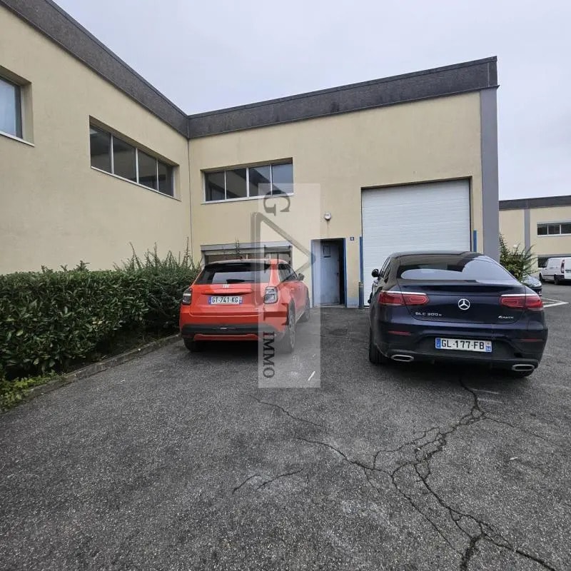 Bureau dans Valenton à louer Photo de l’immeuble– Image 1 sur 6