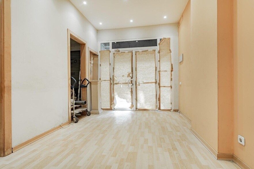 Immeuble residentiel dans Barcelone, Barcelona à vendre - Photo intérieure – Image 1 sur 1