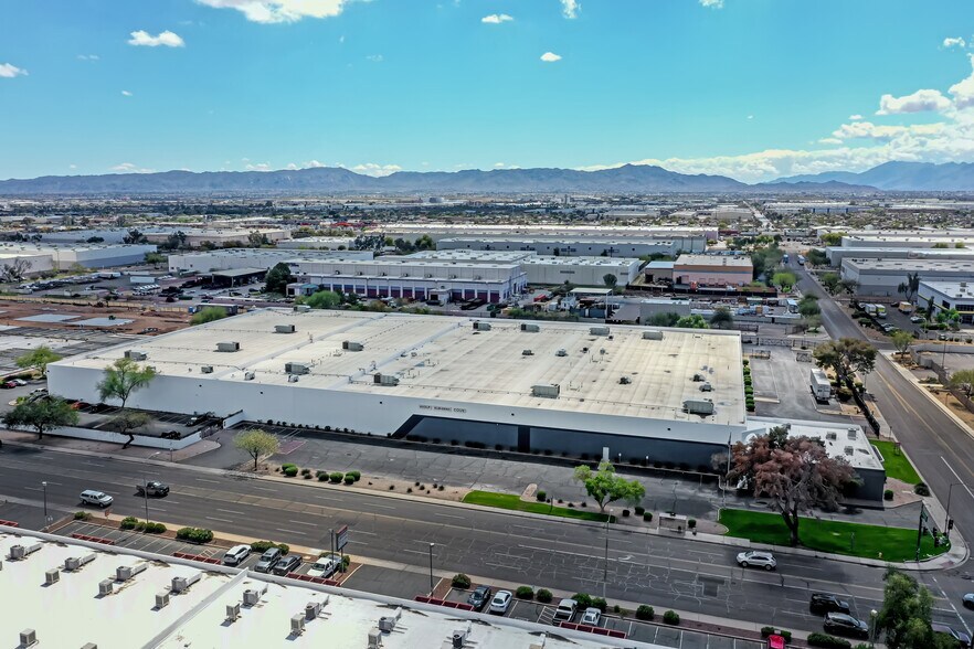 3865 W Van Buren St, Phoenix, AZ à vendre - Photo de l’immeuble – Image 2 sur 7