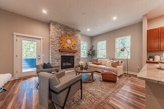 Plus de détails pour 920 Spruce Haven Dr, Woodland Park, CO - Logement à vendre