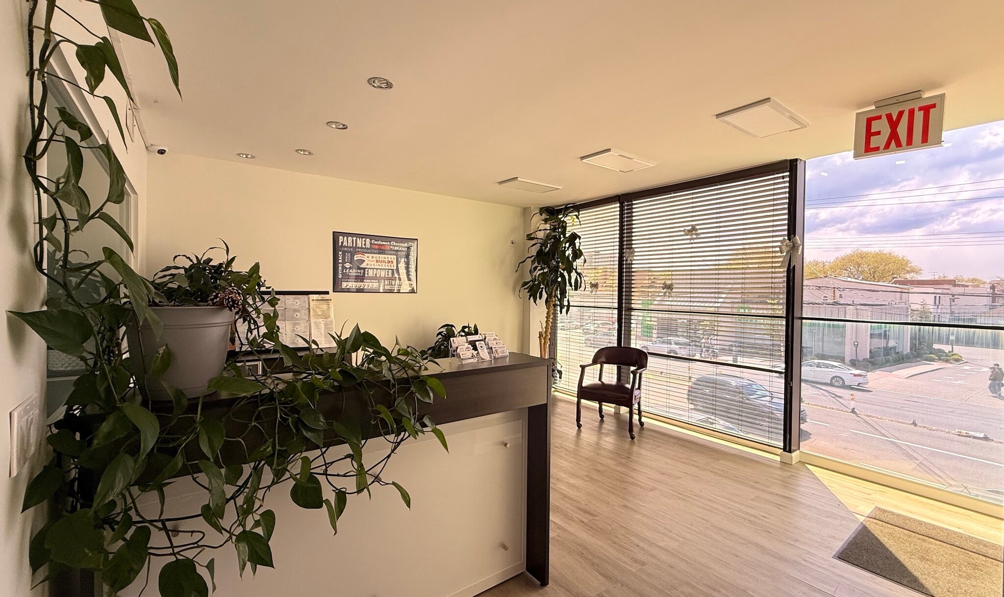 2709-2711 Coney Island Ave, Brooklyn, NY à louer Photo intérieure– Image 1 sur 5