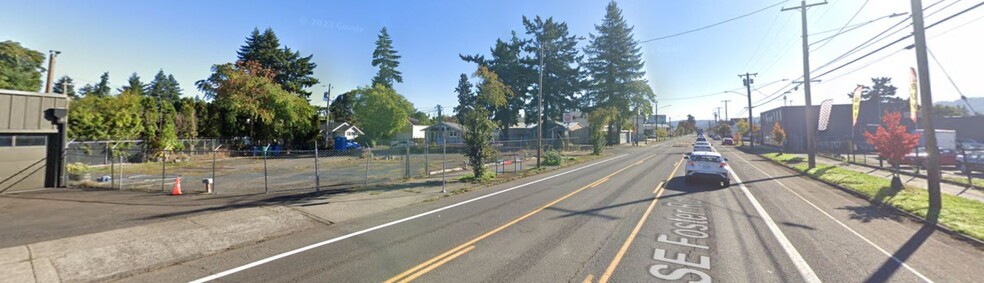 7365-7375 SE Foster Rd, Portland, OR à vendre - Photo de l’immeuble – Image 2 sur 2