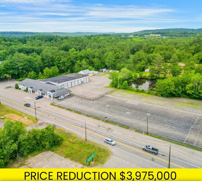 199 Massachusetts Ave, Lunenburg, MA à vendre - Photo de l’immeuble – Image 1 sur 11