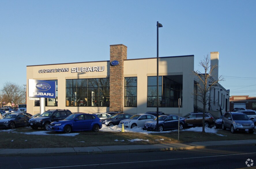 10 Tindall Ave, Norwalk, CT à louer - Photo principale – Image 1 sur 6