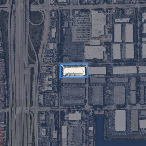 1301-1304 NW 84th Ave, Doral, FL à louer - Aérien – Image 2 sur 4