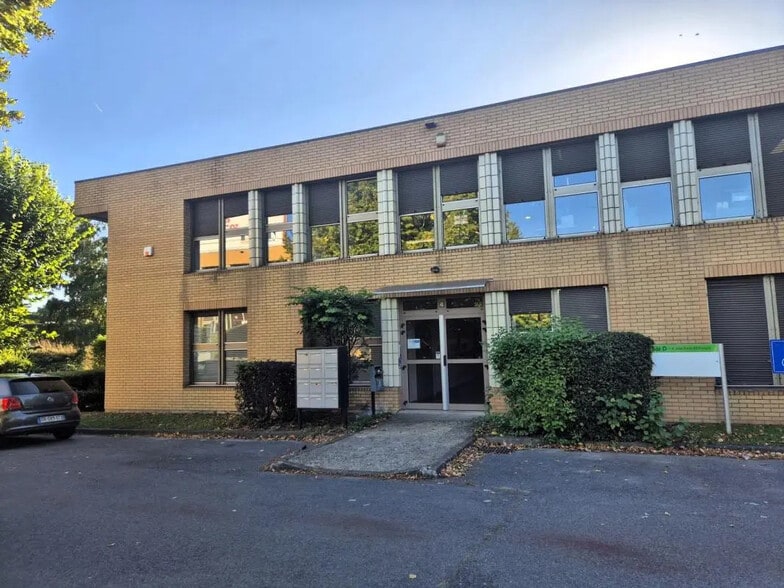 4 Allée Emile Reynaud, Torcy à louer - Photo de l’immeuble – Image 2 sur 10