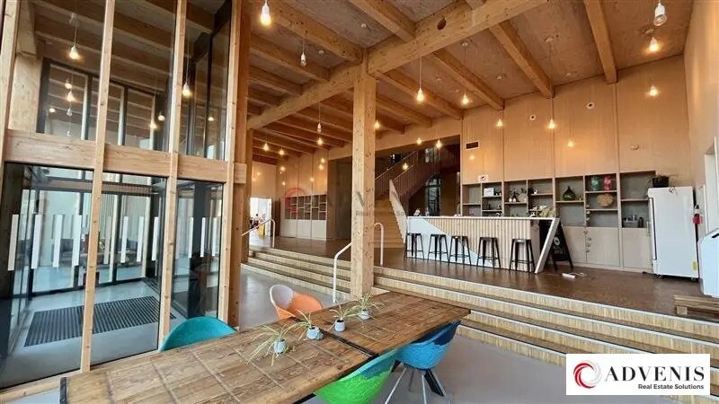 Bureau dans Bordeaux à louer - Photo intérieure – Image 2 sur 12