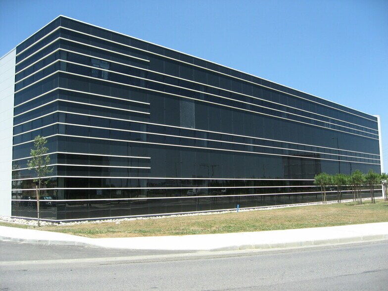 22 Boulevard Déodat De Séverac, Colomiers à louer - Photo de l’immeuble – Image 2 sur 4
