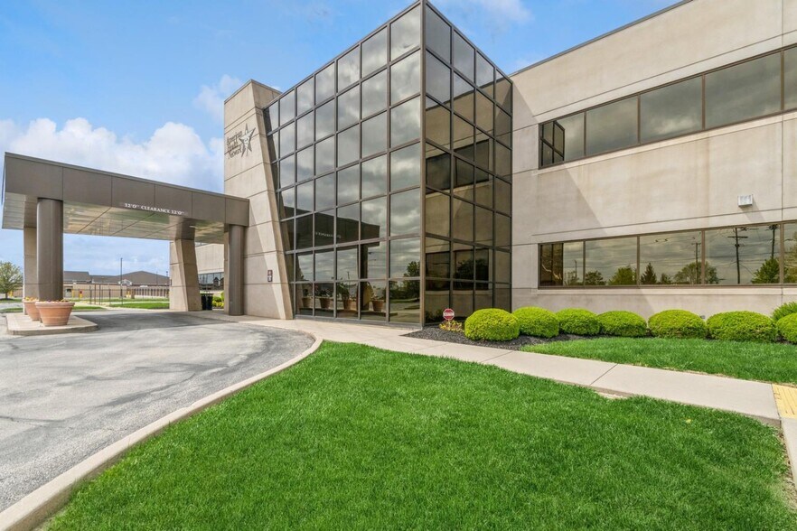 3631 N Morrison Rd, Muncie, IN à louer - Photo de l’immeuble – Image 3 sur 3