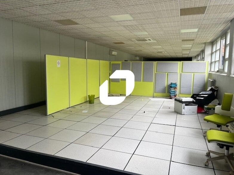 Bureau dans Douai à louer - Photo intérieure – Image 2 sur 9