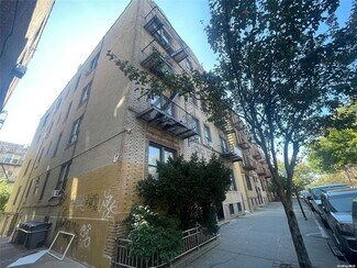 Plus de détails pour 9926 41st Ave, Corona, NY - Logement à vendre