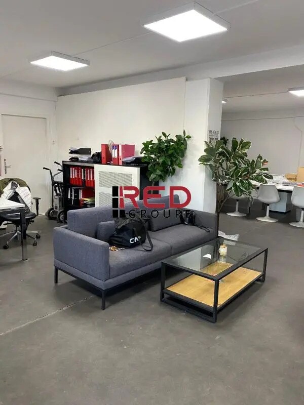 Plus de détails pour Local commercial à louer