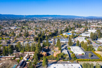 883 N Shoreline Blvd, Mountain View, CA - VUE AÉRIENNE  vue de carte - Image1