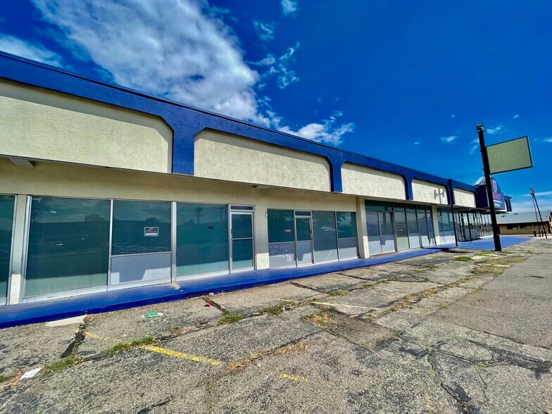7801 W Colfax Ave, Lakewood, CO à vendre - Photo de l’immeuble – Image 3 sur 20