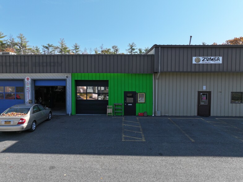 2320 Route 9W, Saugerties, NY à louer - Photo de l’immeuble – Image 3 sur 6