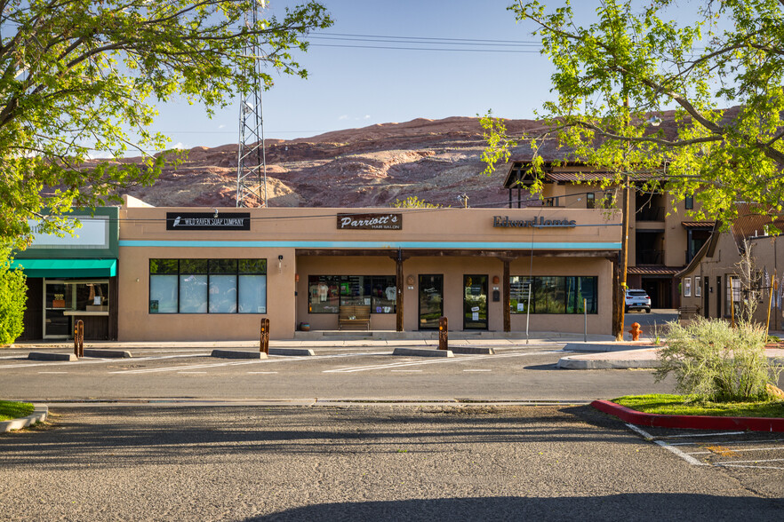 45 E Center St, Moab, UT à vendre - Photo de l’immeuble – Image 3 sur 48
